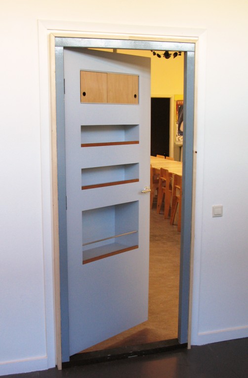 Doorcupboard